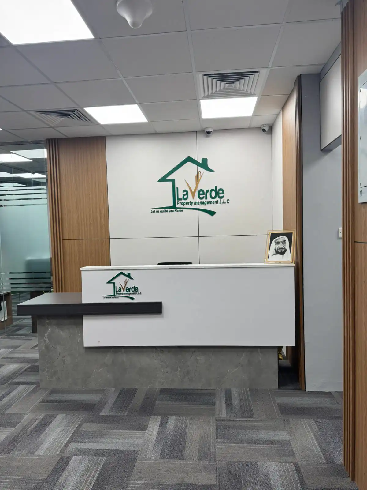 Laverde – Indoor Signage Abu Dhabi